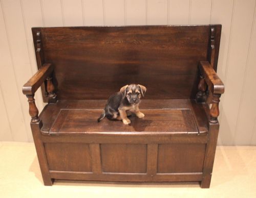 fig 1. Solid Oak Monks Bench