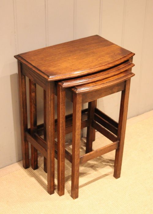 fig 1. Small Oak Bow Front Nest Of Three Tabes