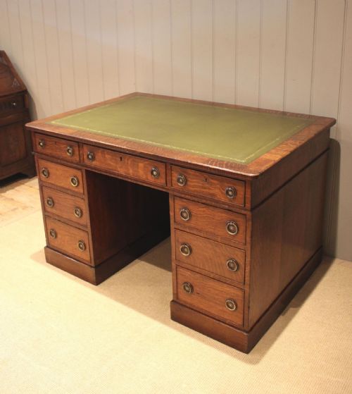 fig 1. Large Oak Pedestal Desk