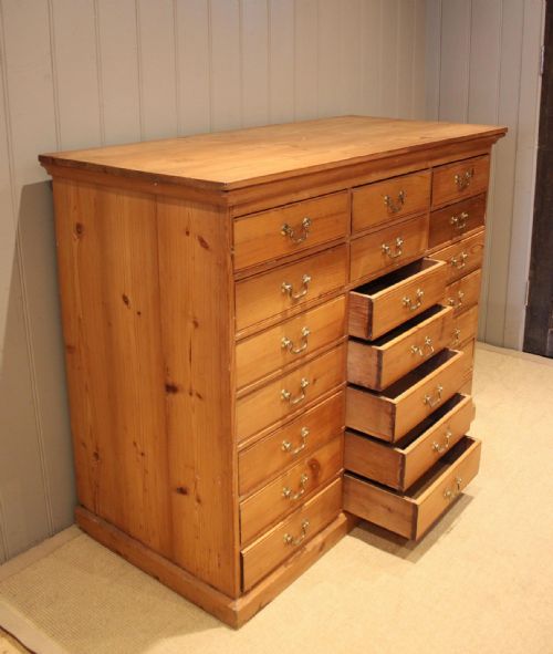 SUBSTANTIAL PINE BANK OF DRAWERS - ADDITIONAL PHOTO 3