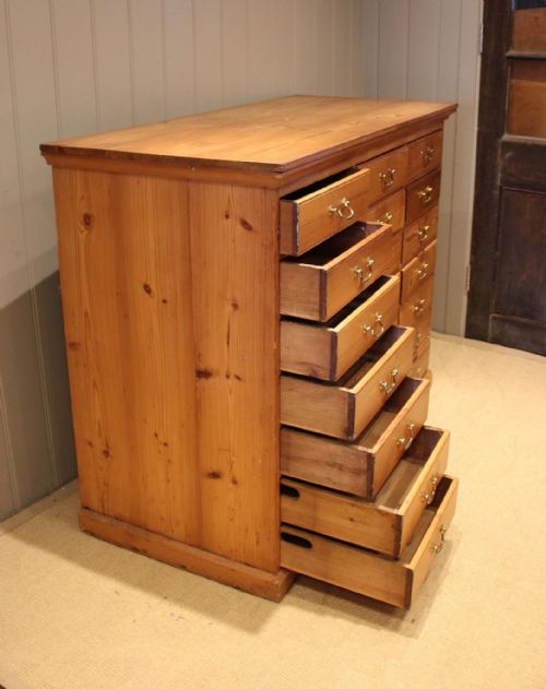 SUBSTANTIAL PINE BANK OF DRAWERS - ADDITIONAL PHOTO 8