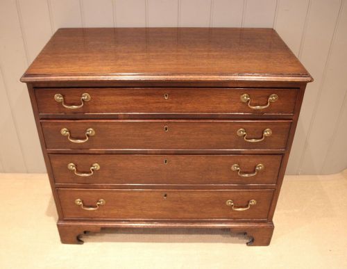 Late Georgian Oak Chest of Drawers