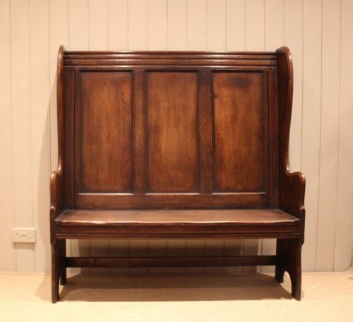 Late 19th Century Solid Oak Settle