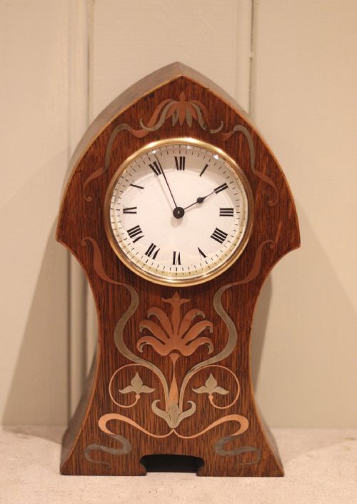 fig 1. Arts & Crafts Oak Mantel Clock