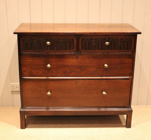 Oak Chest of Drawers