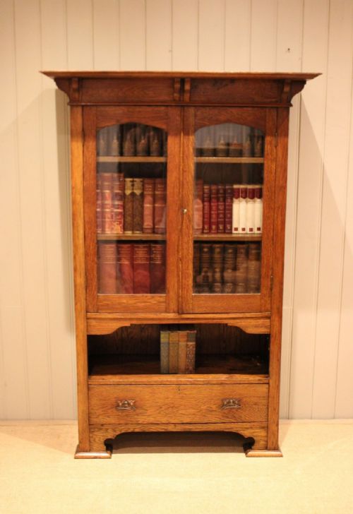 fig 1. Solid Oak Arts & Crafts Cabinet Bookcase