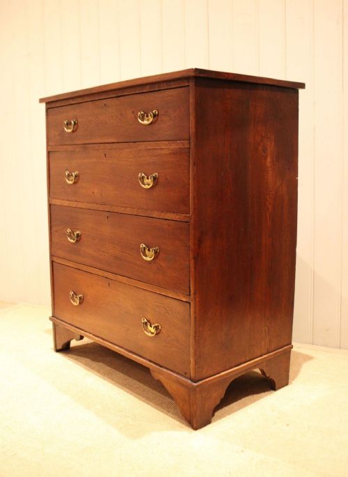 LARGE OAK CHEST OF DRAWERS - ADDITIONAL PHOTO 3