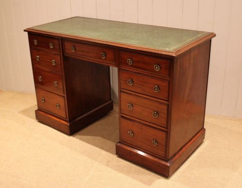 fig 1. Late 19th Century Mahogany Pedestal Desk
