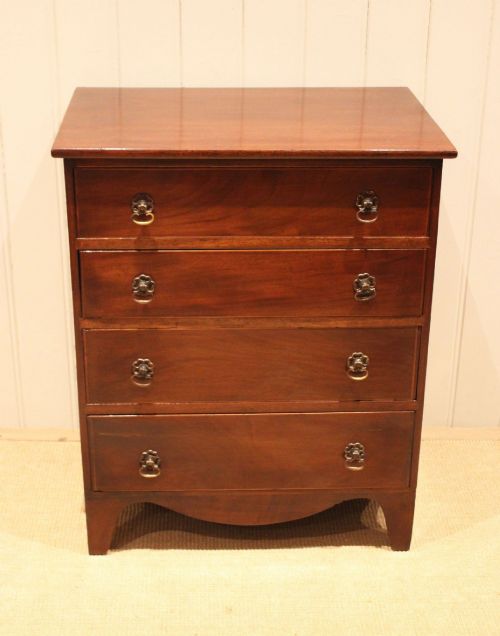 EDWARDIAN MAHOGANY CHEST OF DRAWERS - ADDITIONAL PHOTO 1
