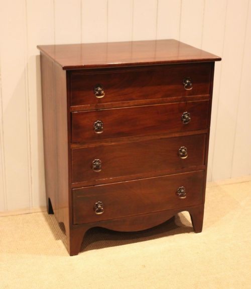 EDWARDIAN MAHOGANY CHEST OF DRAWERS - ADDITIONAL PHOTO 2