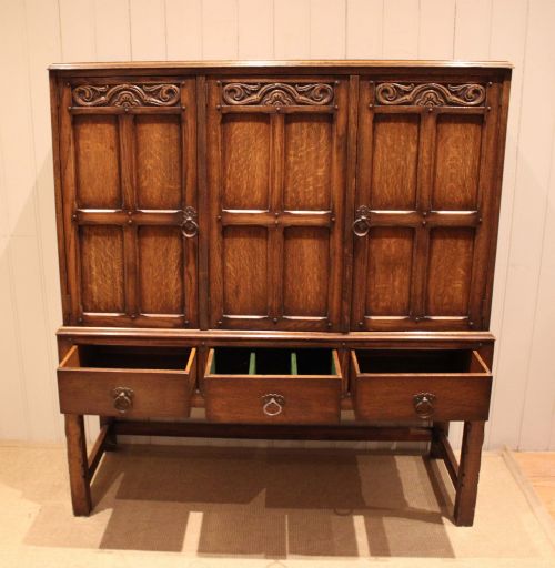 SOLID OAK SIDE CABINET - ADDITIONAL PHOTO 6