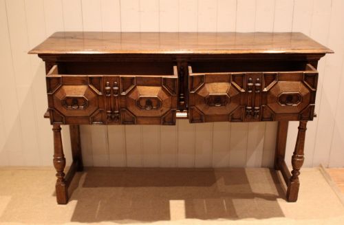 HIGH QUALITY OAK DRESSER BASE - ADDITIONAL PHOTO 1