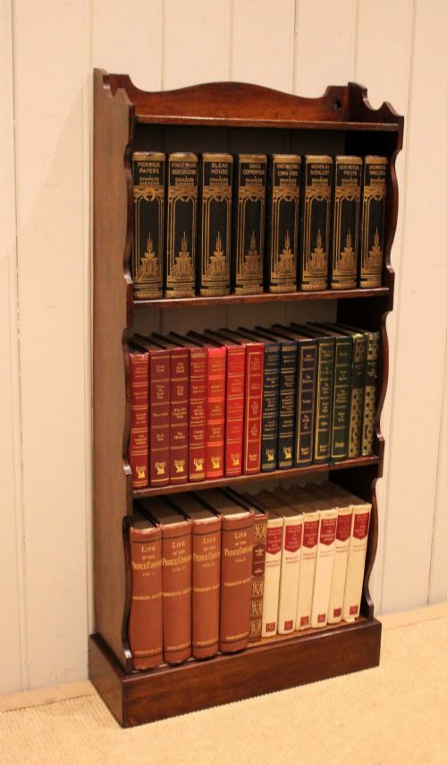 SMALL OAK OPEN BOOKSHELVES - ADDITIONAL PHOTO 2
