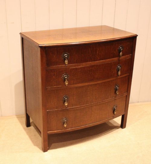 OAK BOW FRONT CHEST OF DRAWERS - ADDITIONAL PHOTO 8