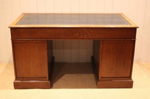LARGE EDWARDIAN FIGURED OAK PEDESTAL DESK - ADDITIONAL PHOTO 11