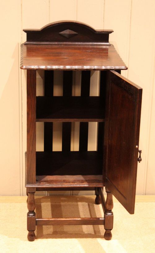 DARK OAK BEDSIDE CABINET - ADDITIONAL PHOTO 7