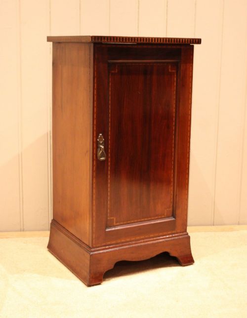 EDWARDIAN MAHOGANY BEDSIDE CABINET - ADDITIONAL PHOTO 9