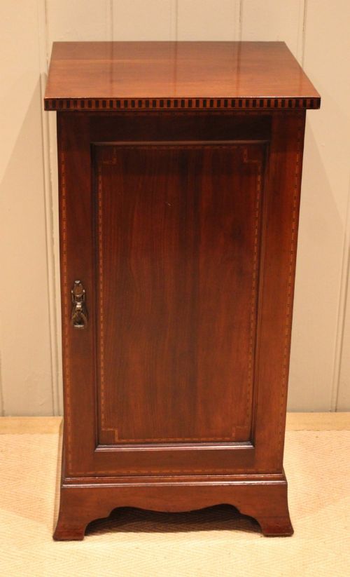 EDWARDIAN MAHOGANY BEDSIDE CABINET - ADDITIONAL PHOTO 10