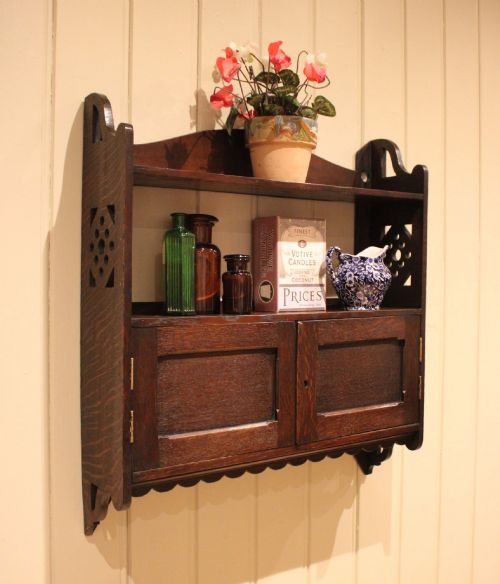 ARTS CRAFTS STYLE OAK WALL CABINET