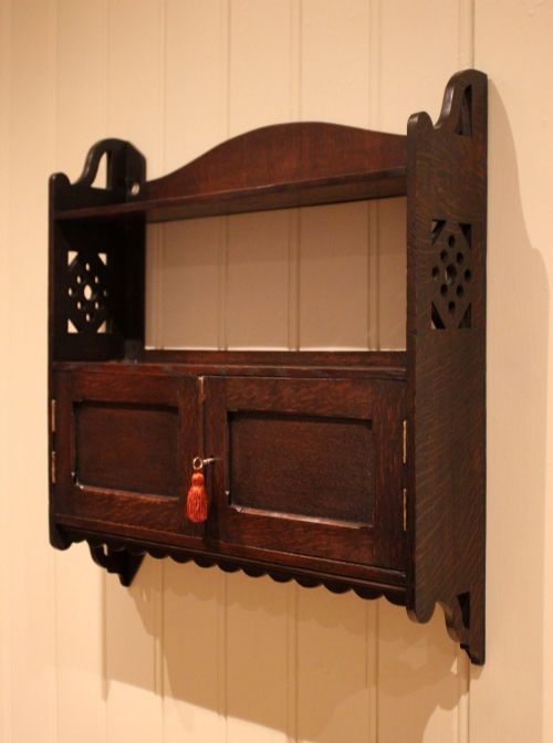 ARTS CRAFTS STYLE OAK WALL CABINET - ADDITIONAL PHOTO 5