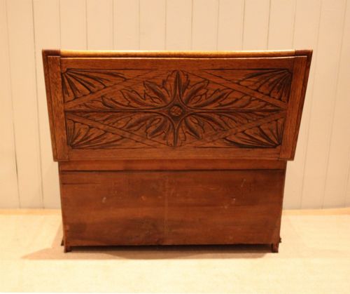 SOLID CARVED GOLDEN OAK COFFER - ADDITIONAL PHOTO 9