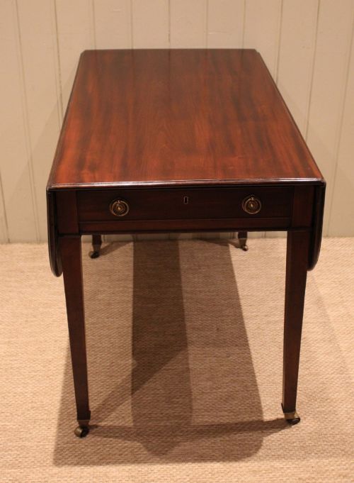 Solid mahogany Pembroke Table