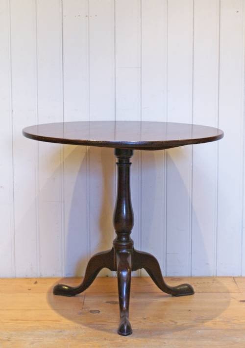 Early 19th Century Tilt Top Table