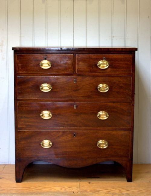 Early 19th Century Mahogany Chest of Drawers