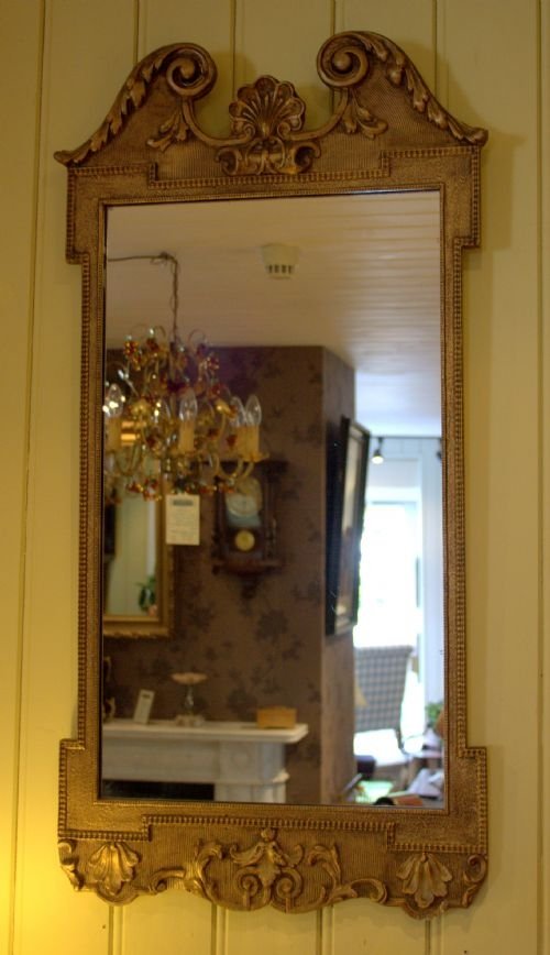 18th Century Style Gilt Mirror