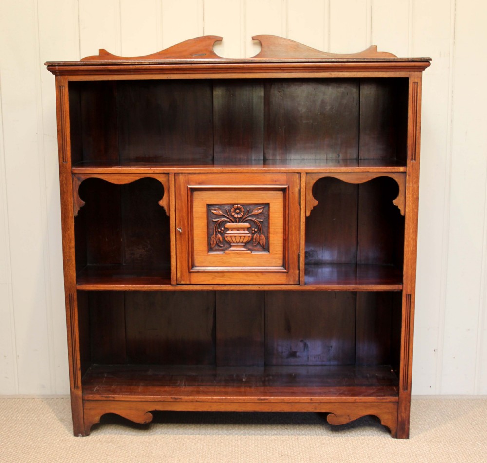 Edwardian Walnut Bookshelves 