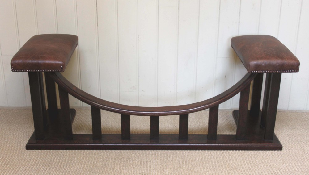 Edwardian Solid Oak Club Fender
