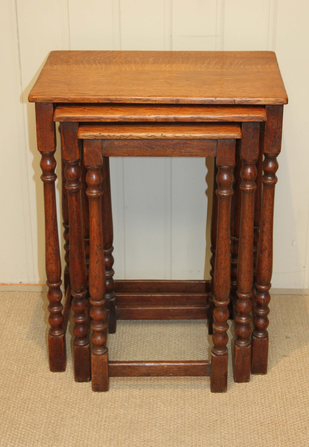  Solid Oak Nest Of Tables 