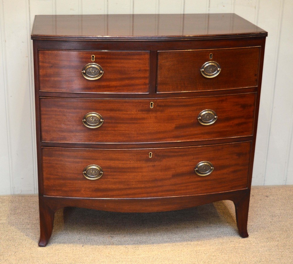 Victorian Bow Front Chest Of Drawers