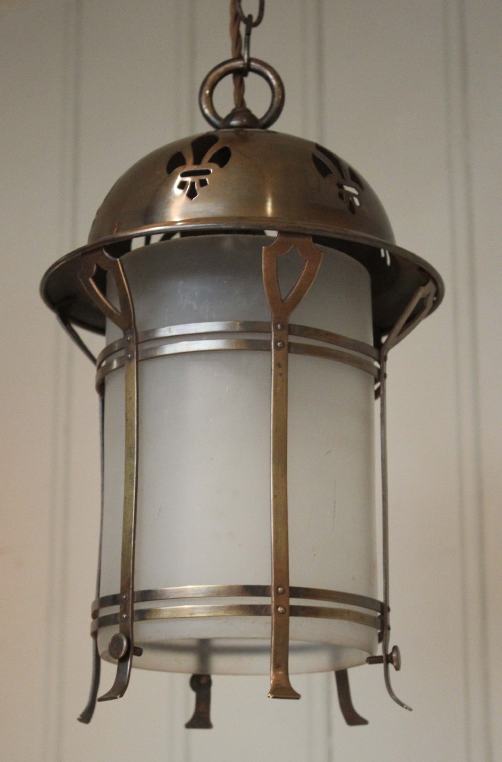 Arts And Crafts Hall Lantern