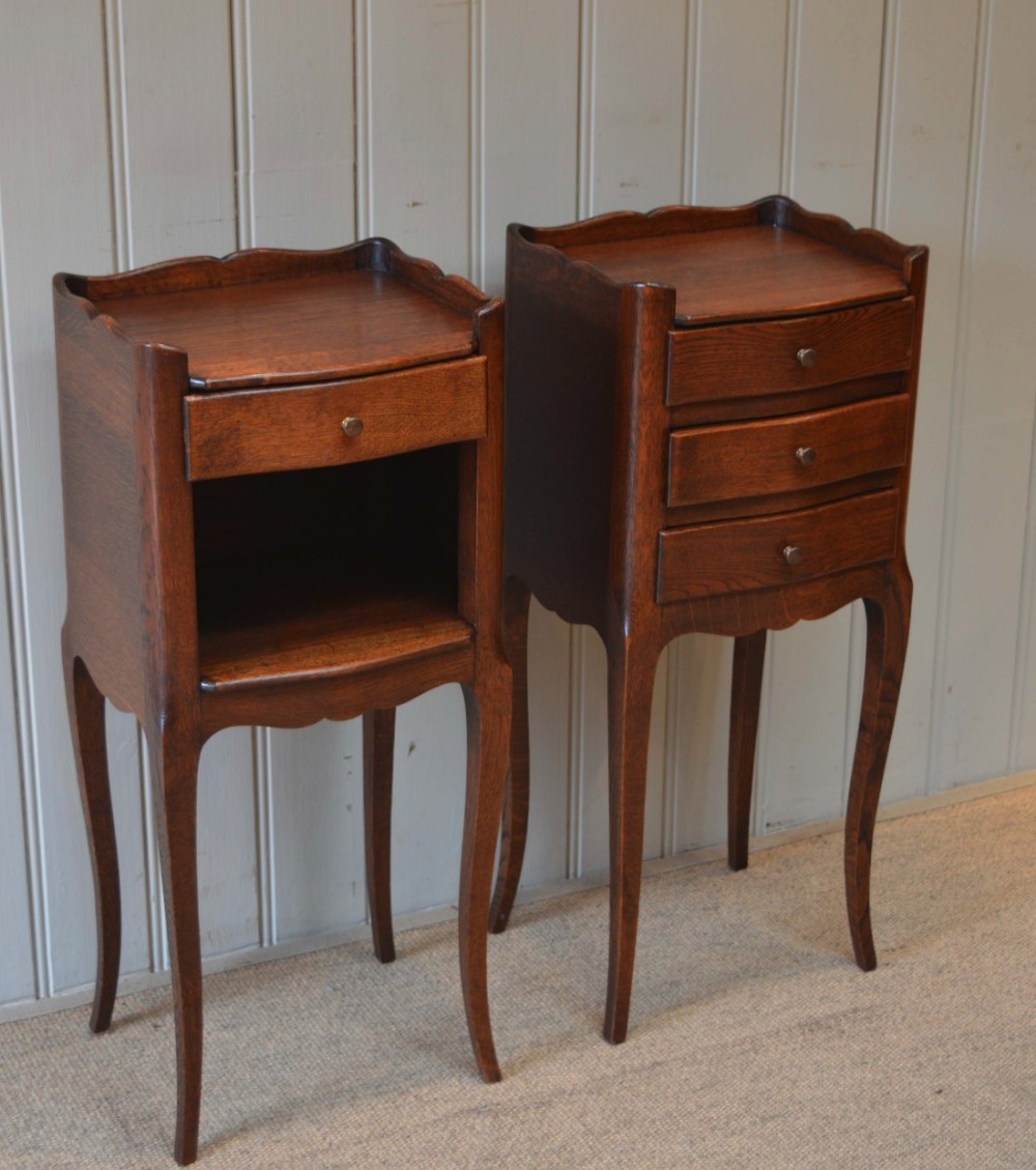 Pair of Oak Bedside Cabinets