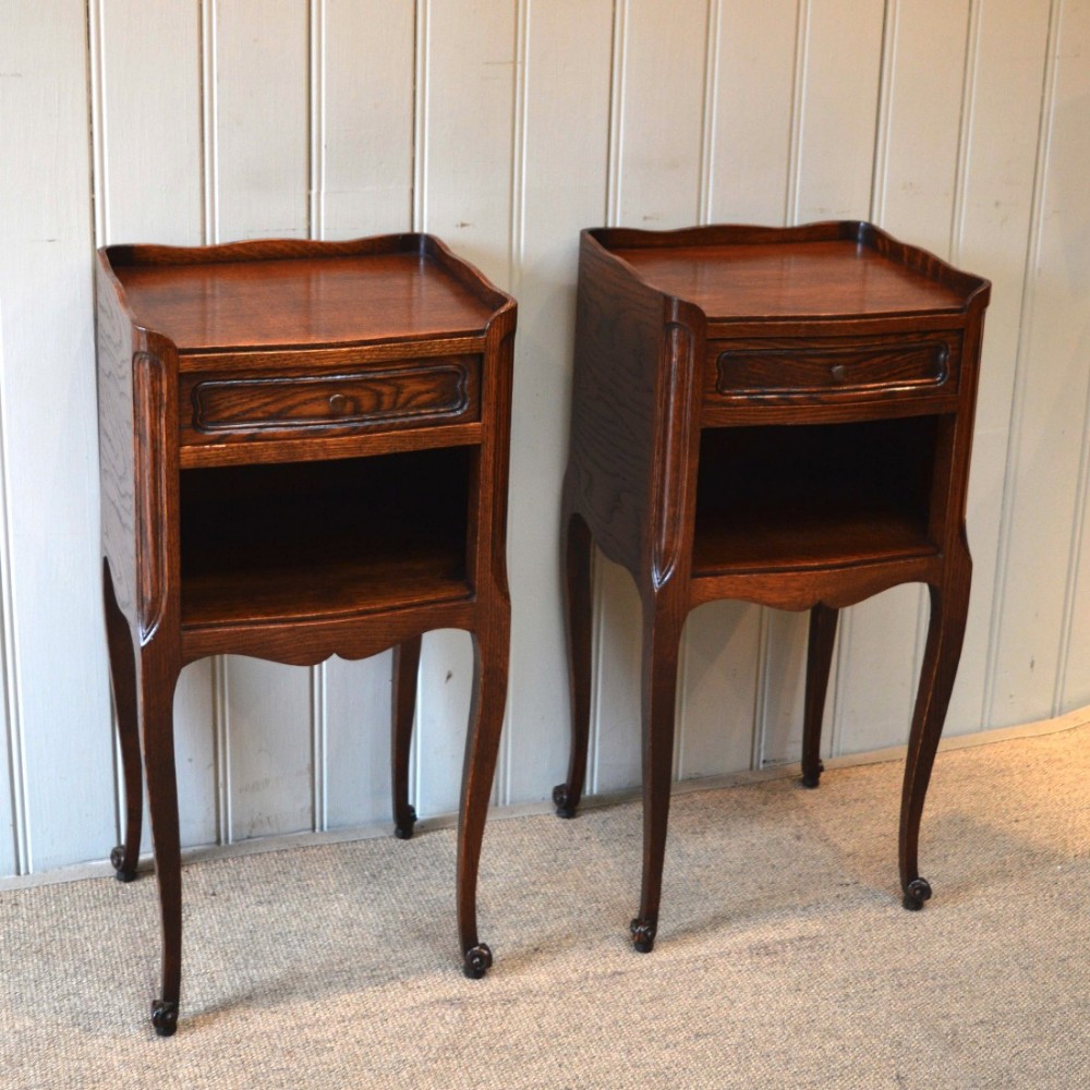 Pair of Oak bedside Tables