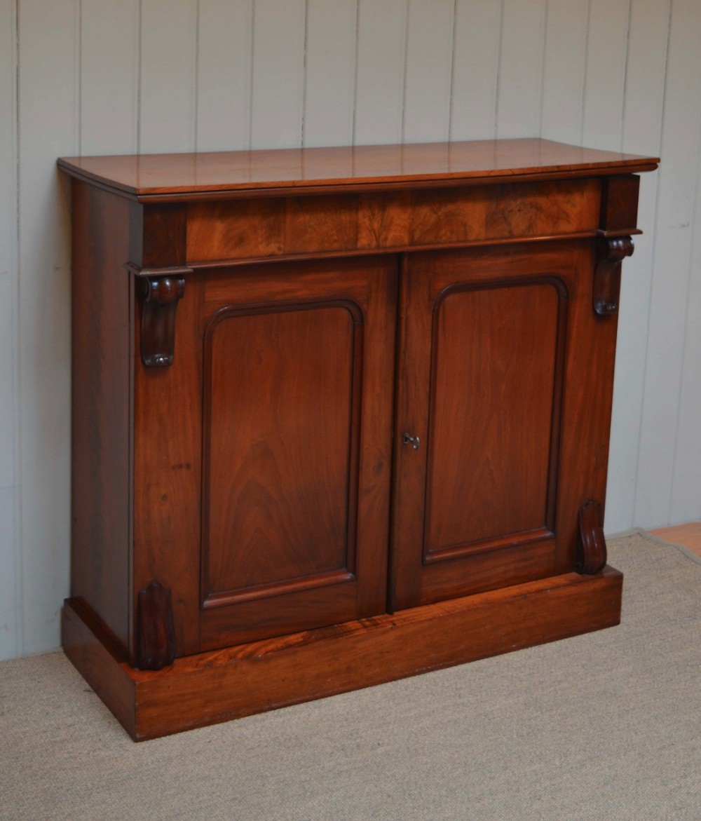 Victorian Mahogany Chiffonier 