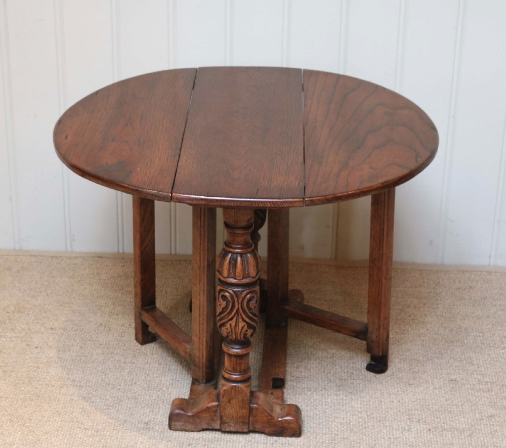 Small Oak Gateleg Table View VII
