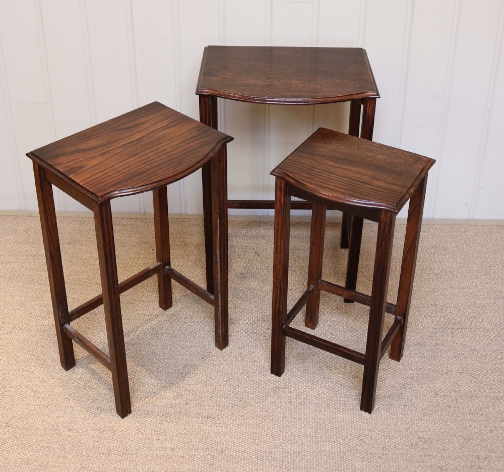 1920s Oak Nest Of Tables View VII
