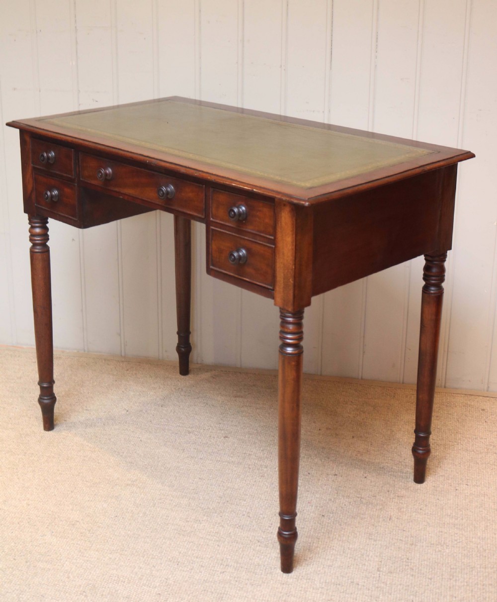 Mid 19th Century Mahogany Desk View VII