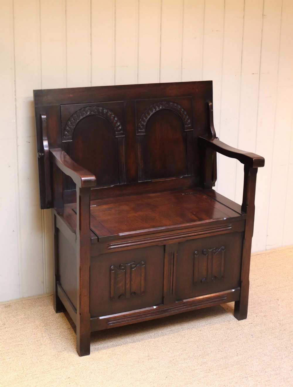 Oak Monks Bench View III