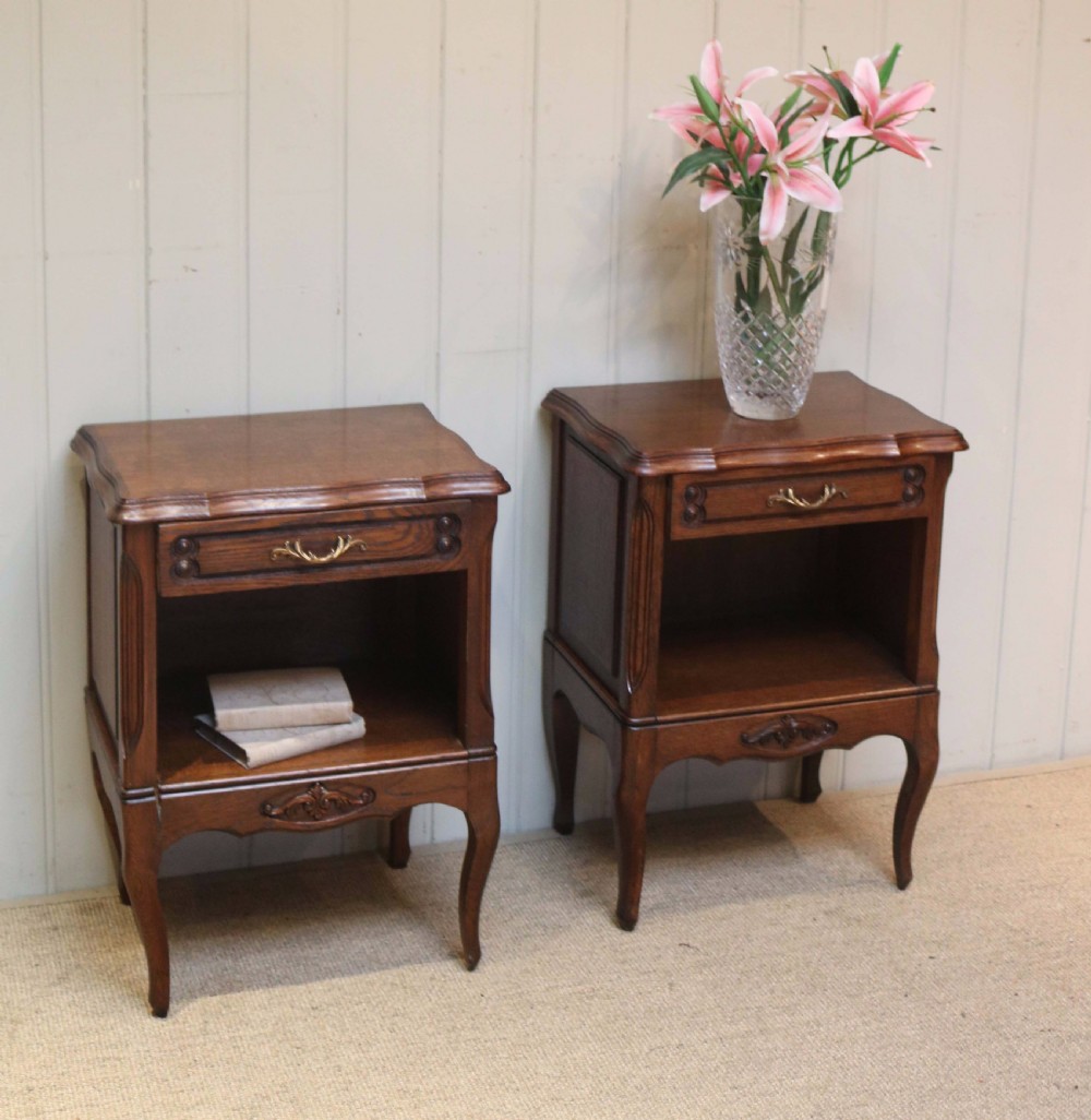Pair Of Oak Low Bedside Cabinets View VIII