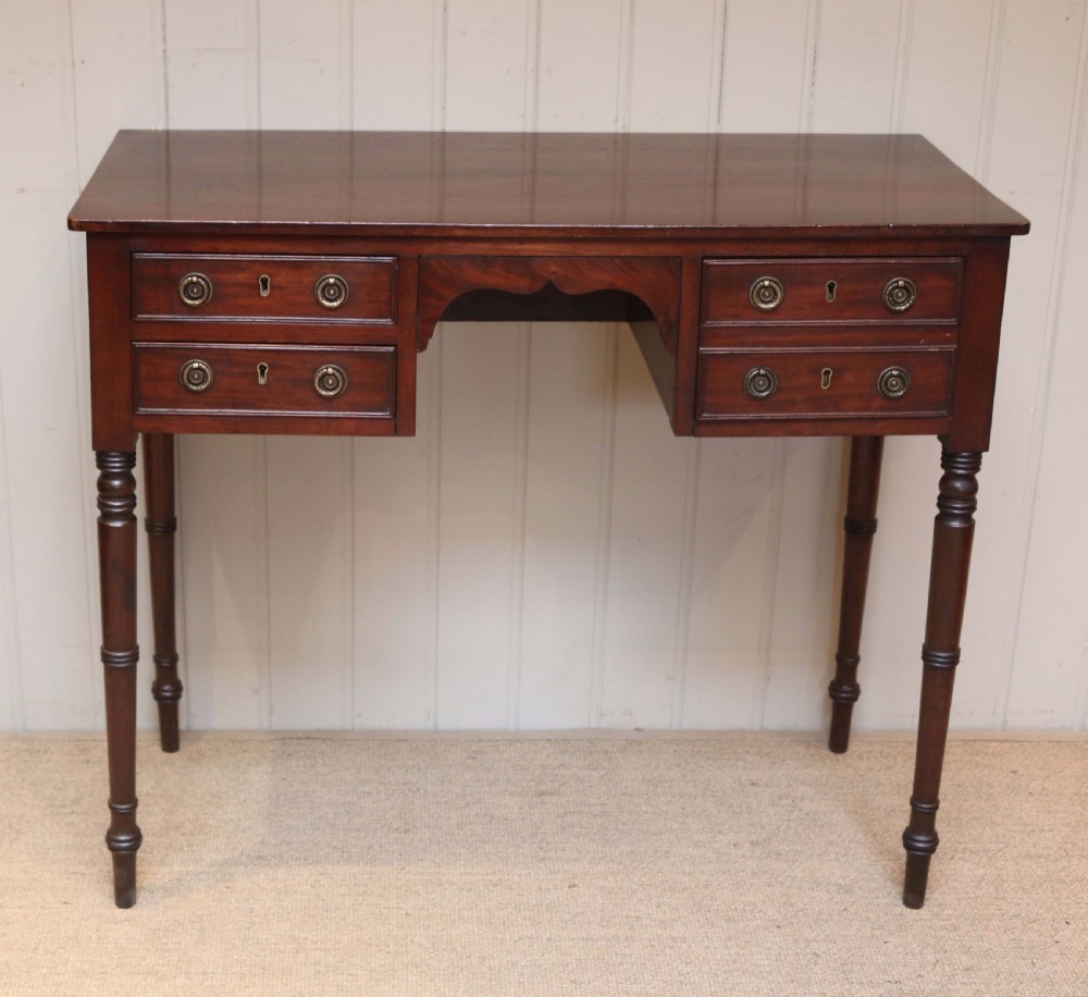 Victorian Mahogany Kneehole Side Table