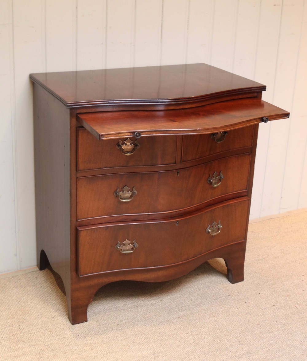 Mahogany Serpentine Front Chest Of Drawers  View IV