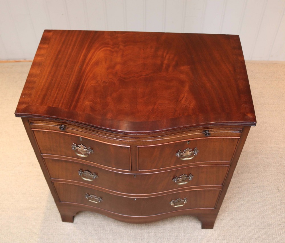 Mahogany Serpentine Front Chest Of Drawers  View VII