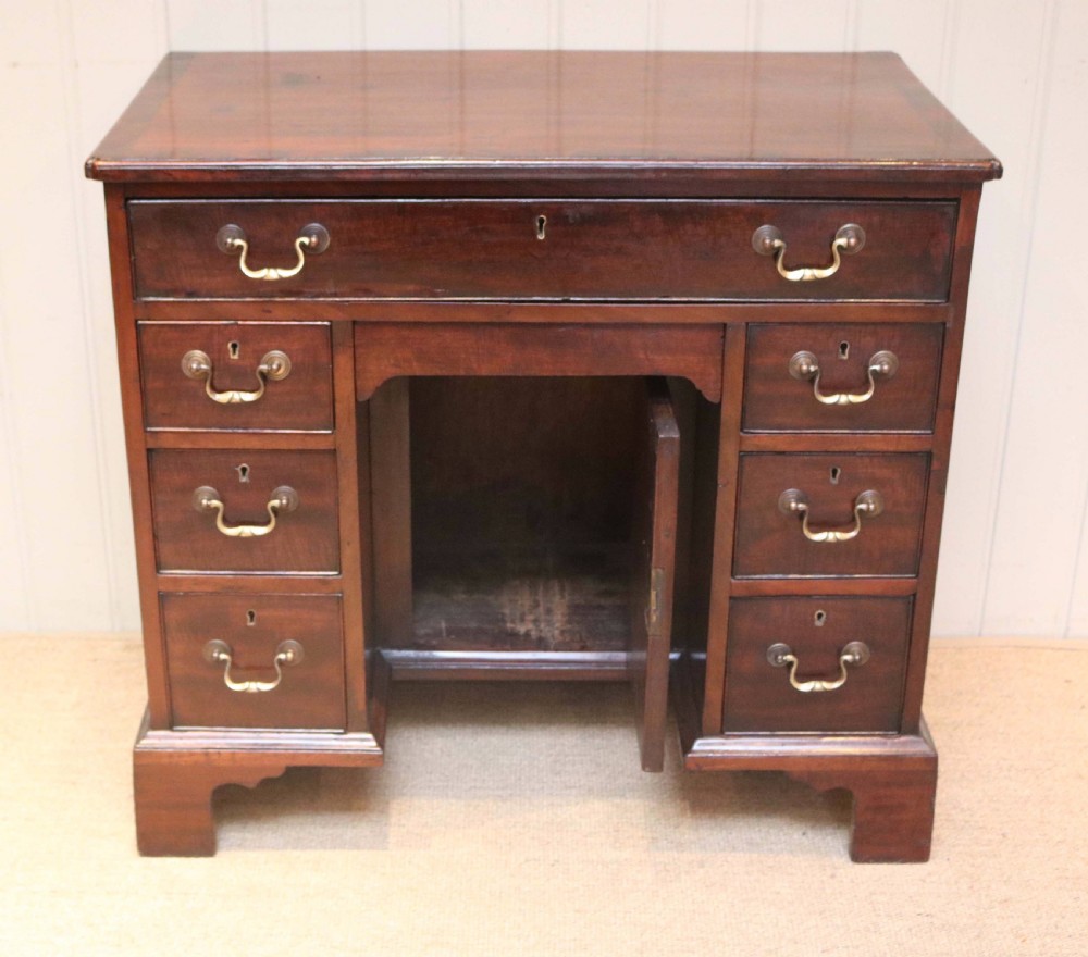 Georgian Mahogany Kneehole Desk  View VI