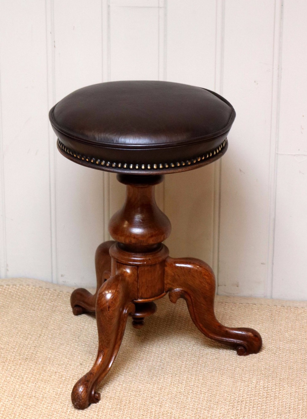 Late Victorian Oak Adjustable Piano Stool  View IV