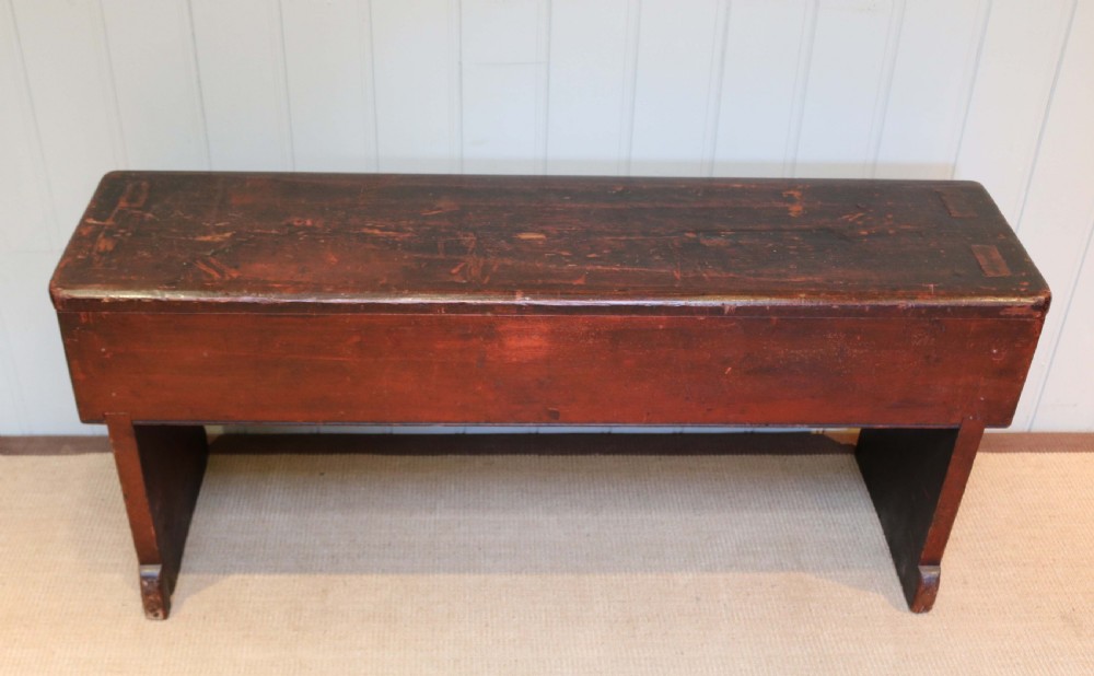 Pine Church Organ Bench View VII