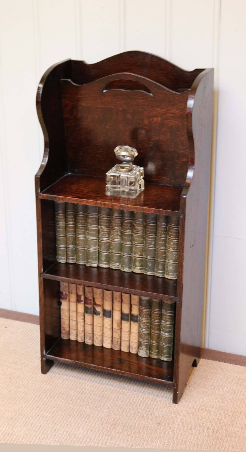 Small Oak Bookcase View III