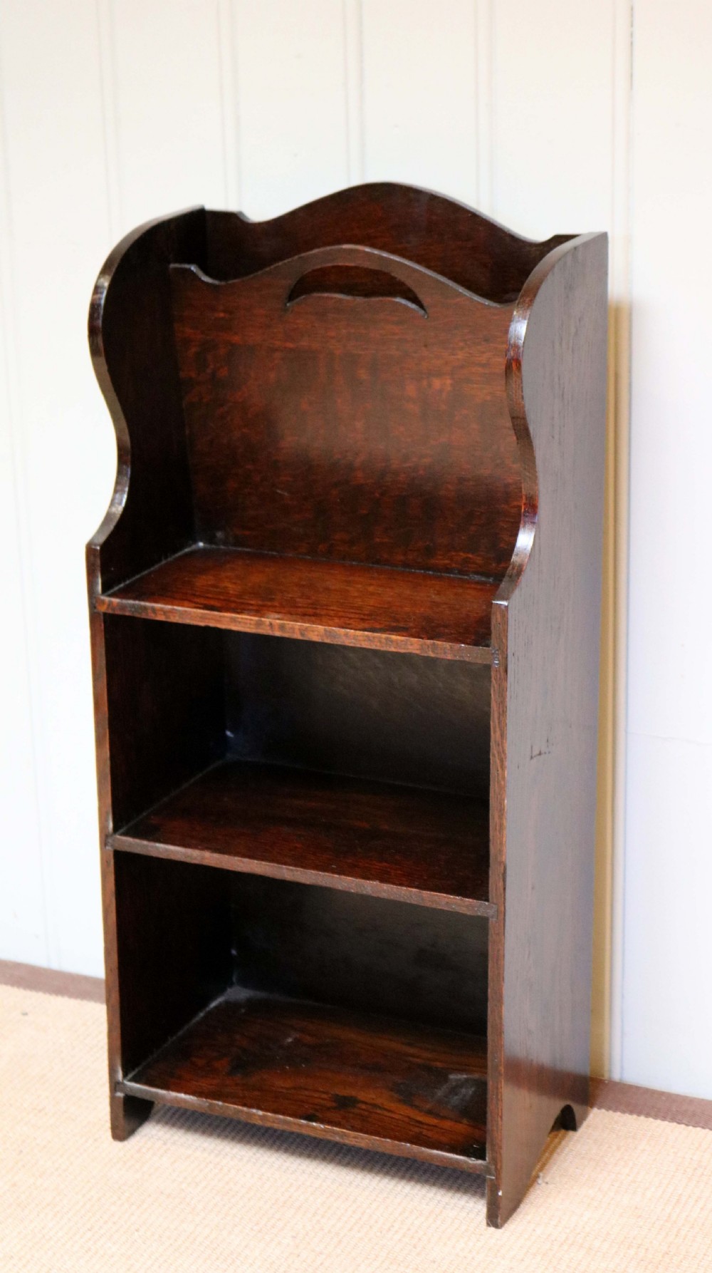 Small Oak Bookcase View IV